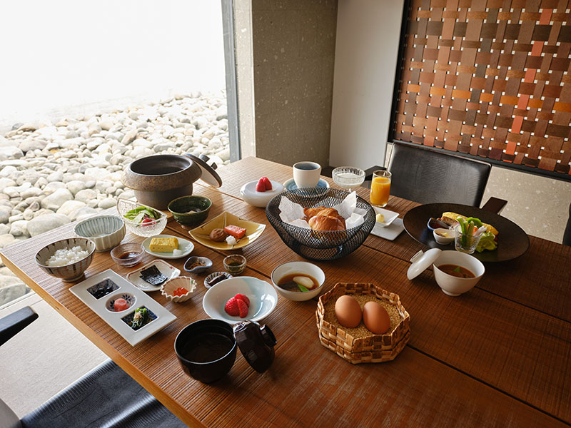 江差旅庭 群来のお食事処